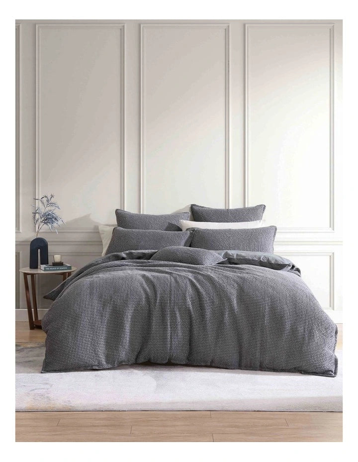 Urban Quilt Cover Set Charcoal