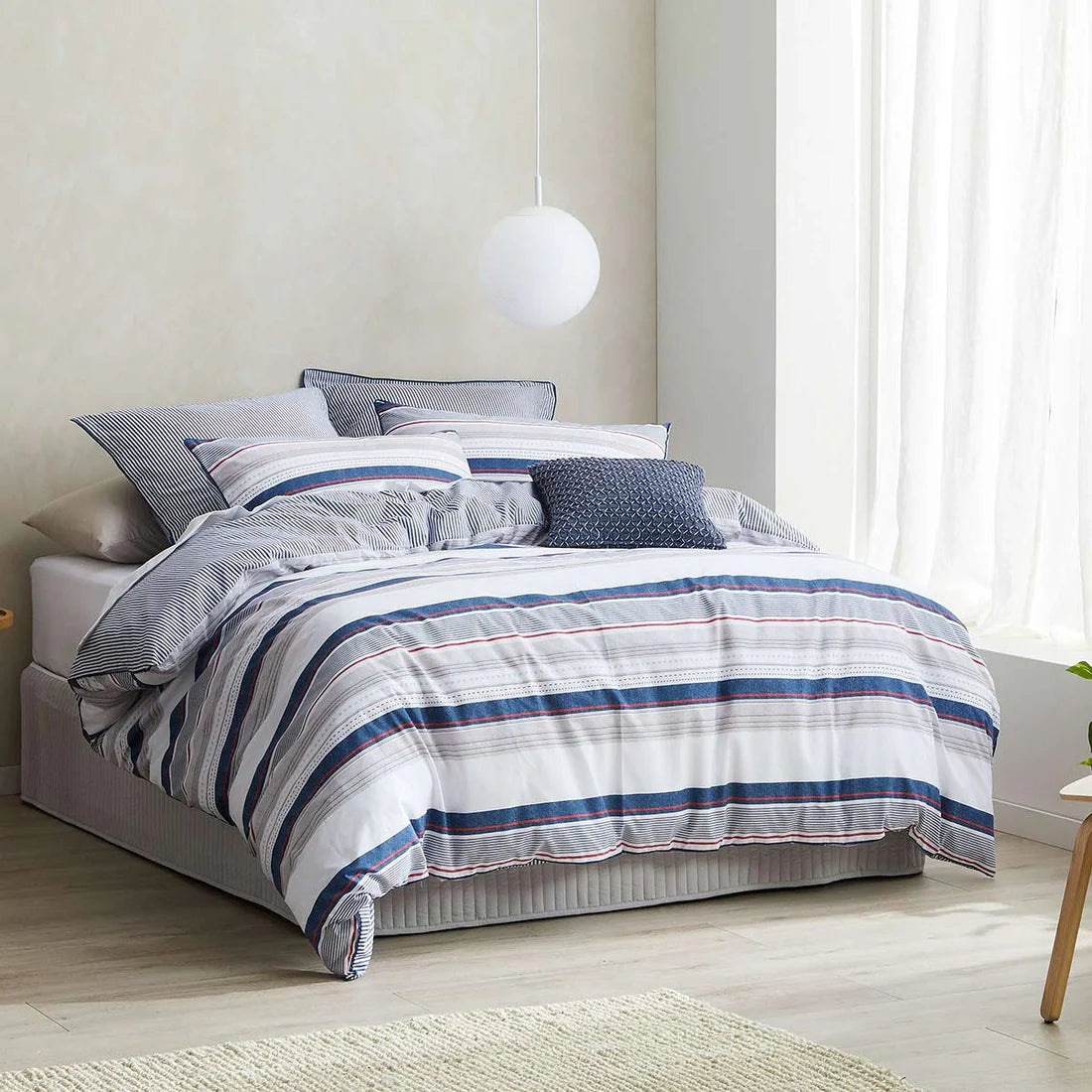 Boss Red SUPER KING Quilt Cover Set