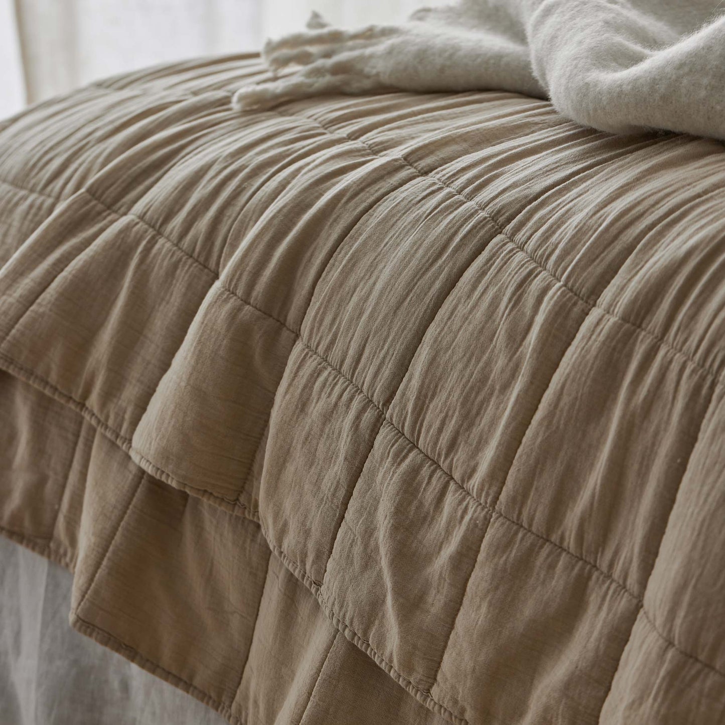 Bailey Stonewash Coverlet Set Neutral