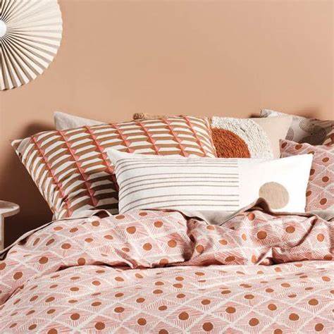 Aida Quilt cover set Coral Double