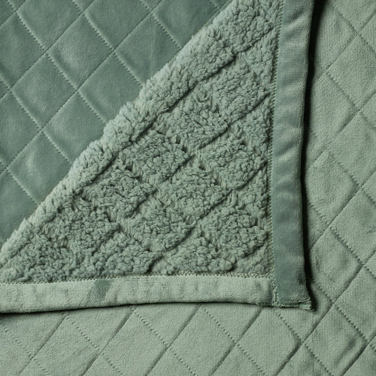 Mansfield Ultra Soft Velvet Blanket