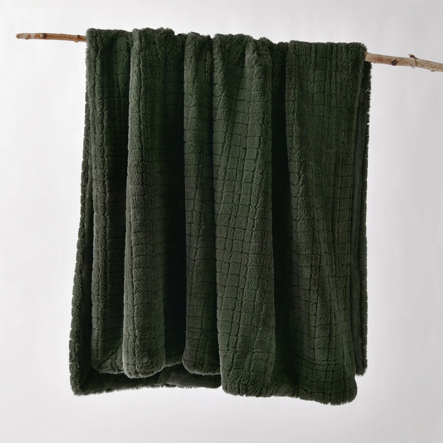 Tambar Throws. Forest Green & Natural
