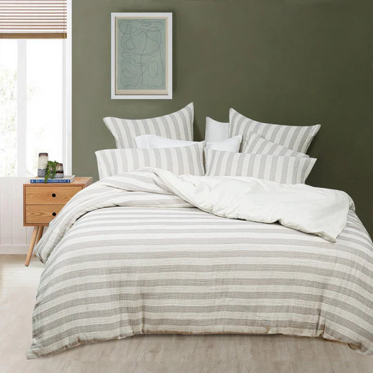 Woden Quilt Cover Set