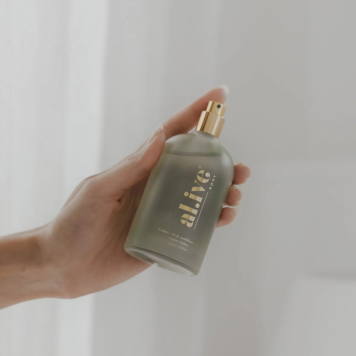 al.ive Room spray Blackcurrant & Caribbean Wood