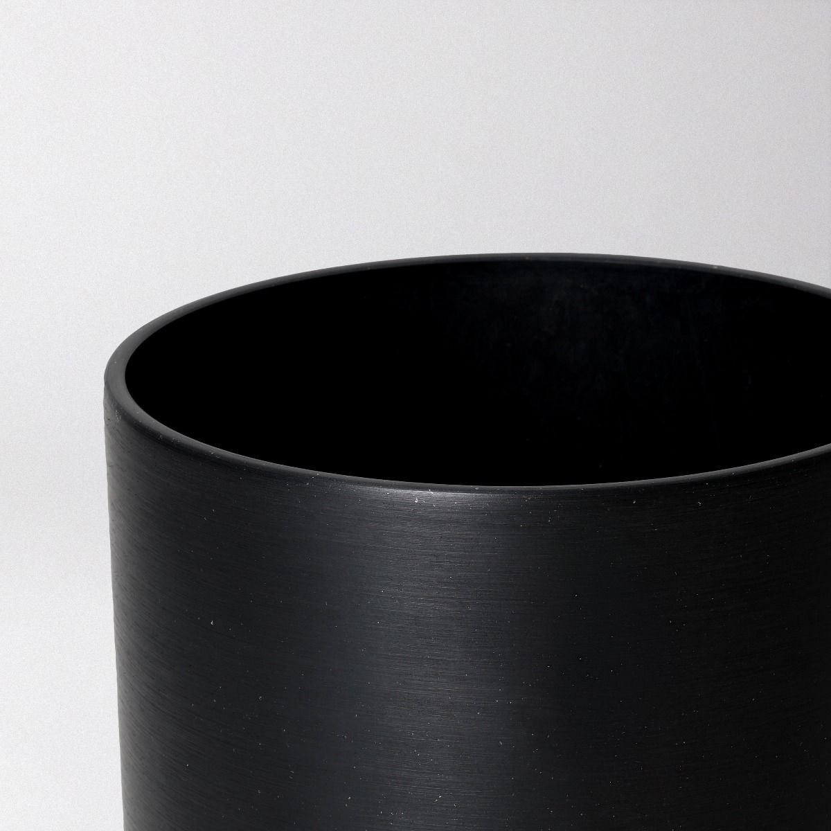 Portland Pot - Black