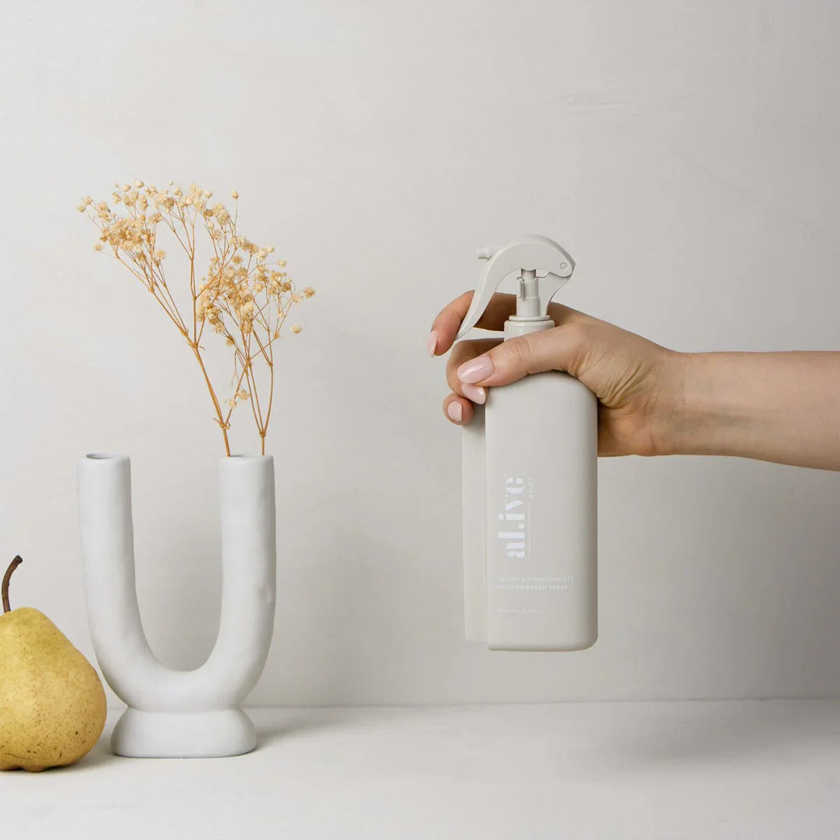 al.ive Kitchen Bench Spray