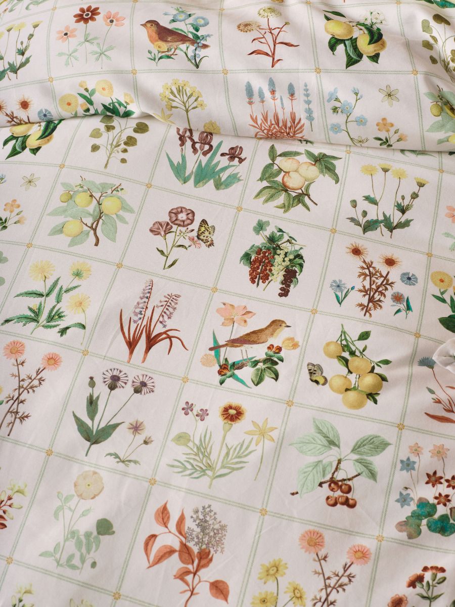 Garden Bed Quilt Cover Set Vanilla Double