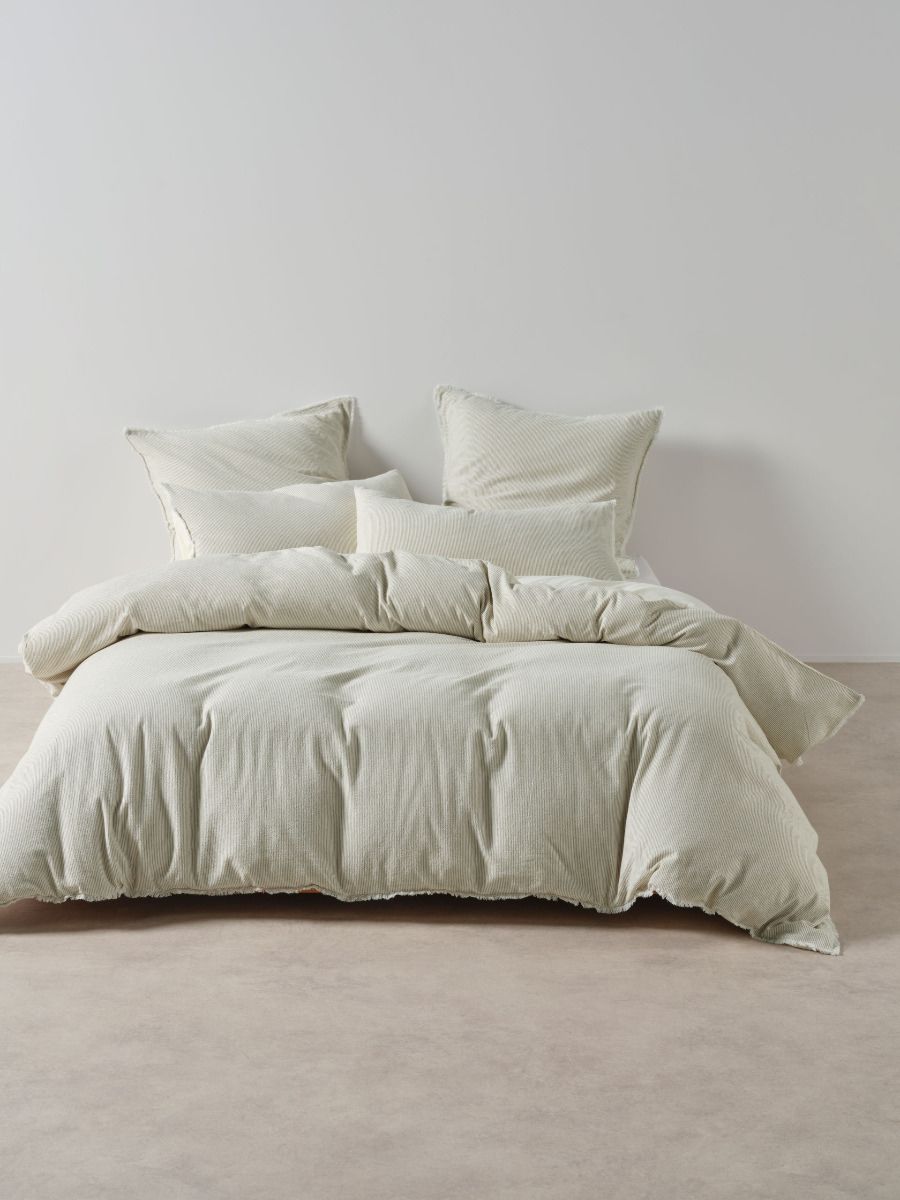 Macey Quilt Cover Set Artichoke