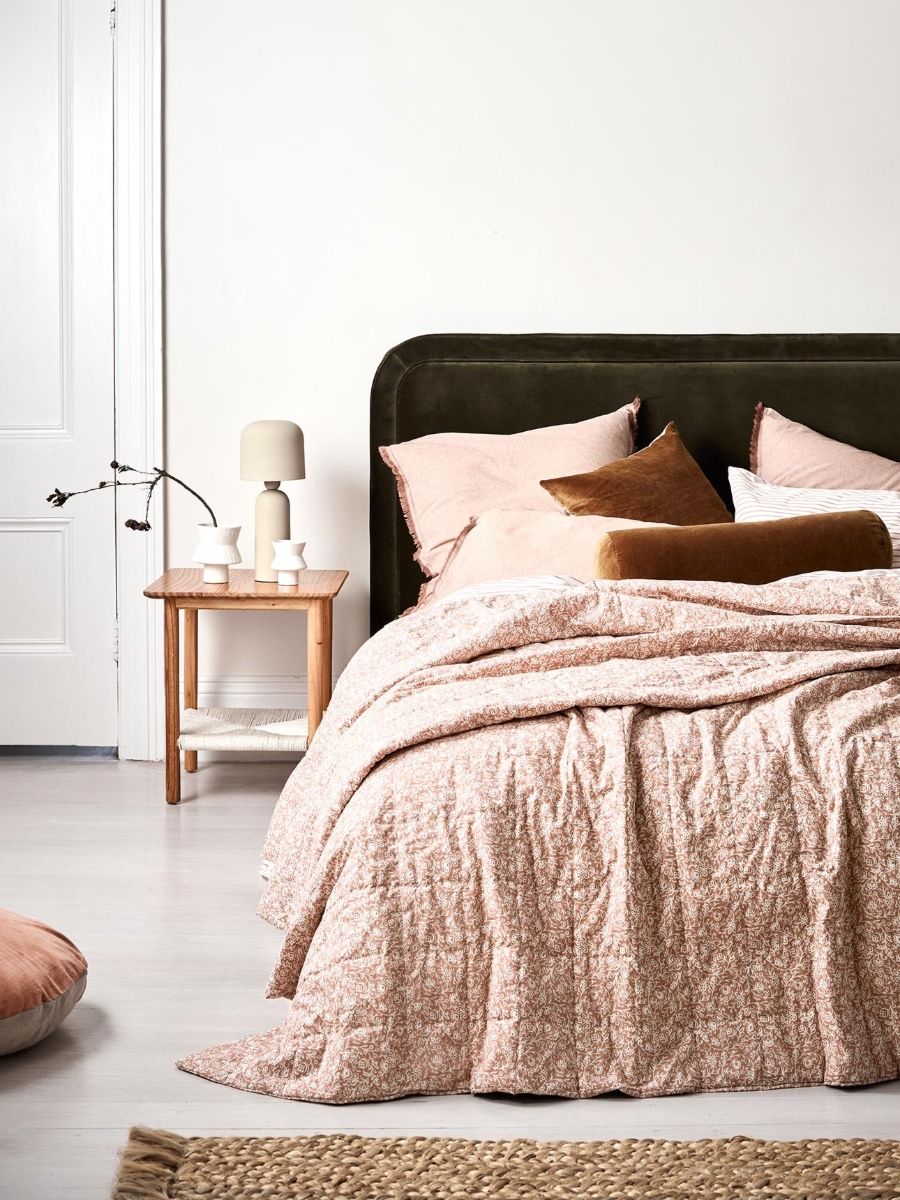 Varanasi European Pillowcase Hazelnut