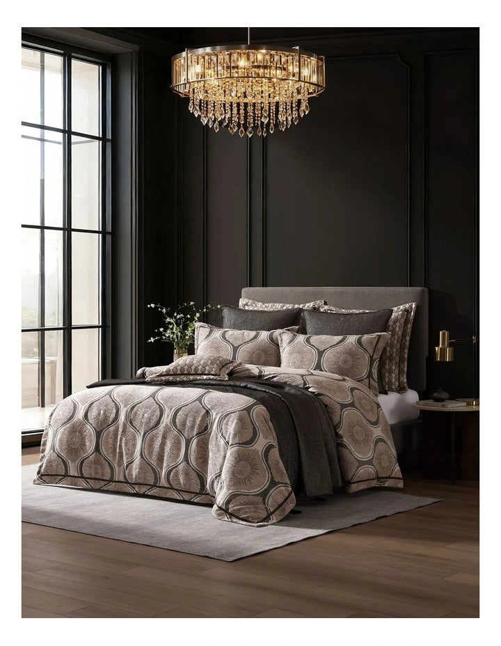DaVinci  Asteria Quilt Cover Set