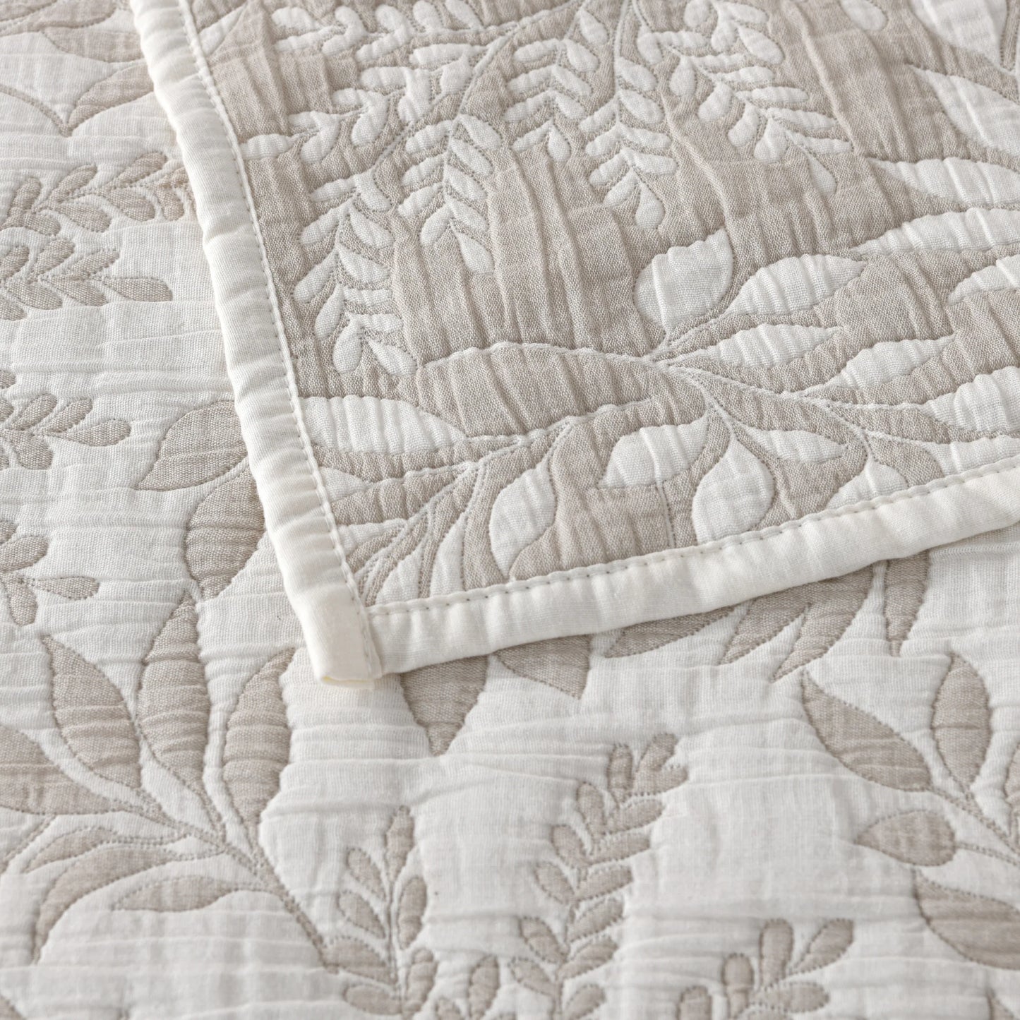 Amelia Bedspread Single