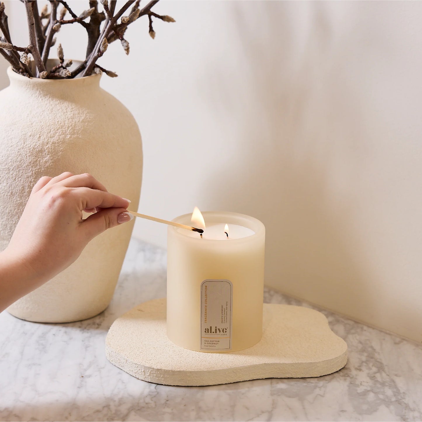 al.ive Sea Cotton & Coconut Soy Candle
