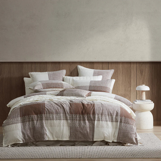 Heritage Quilt Cover set Coffee