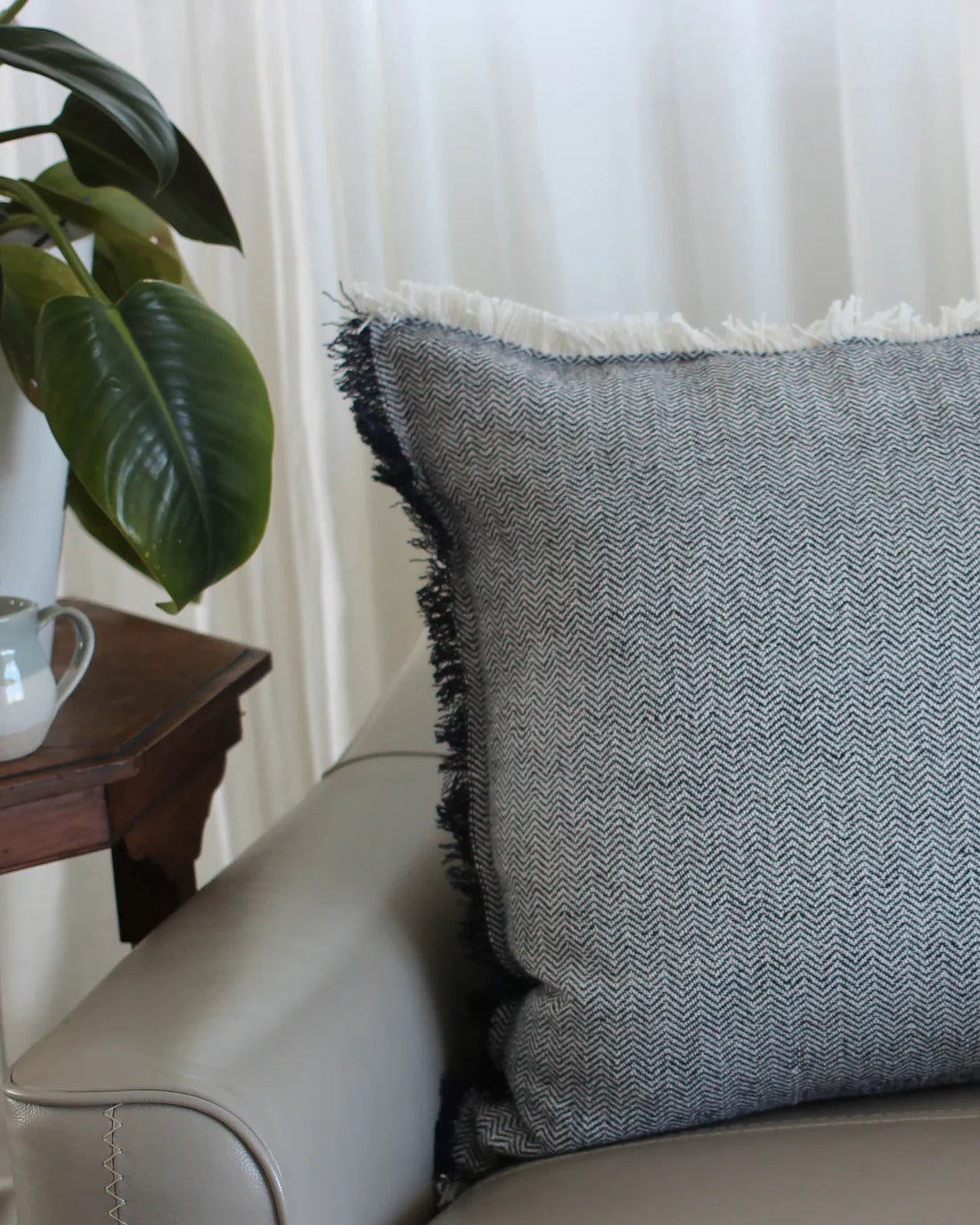 Herringbone Heavy Cushion 60X60 Dark Slate