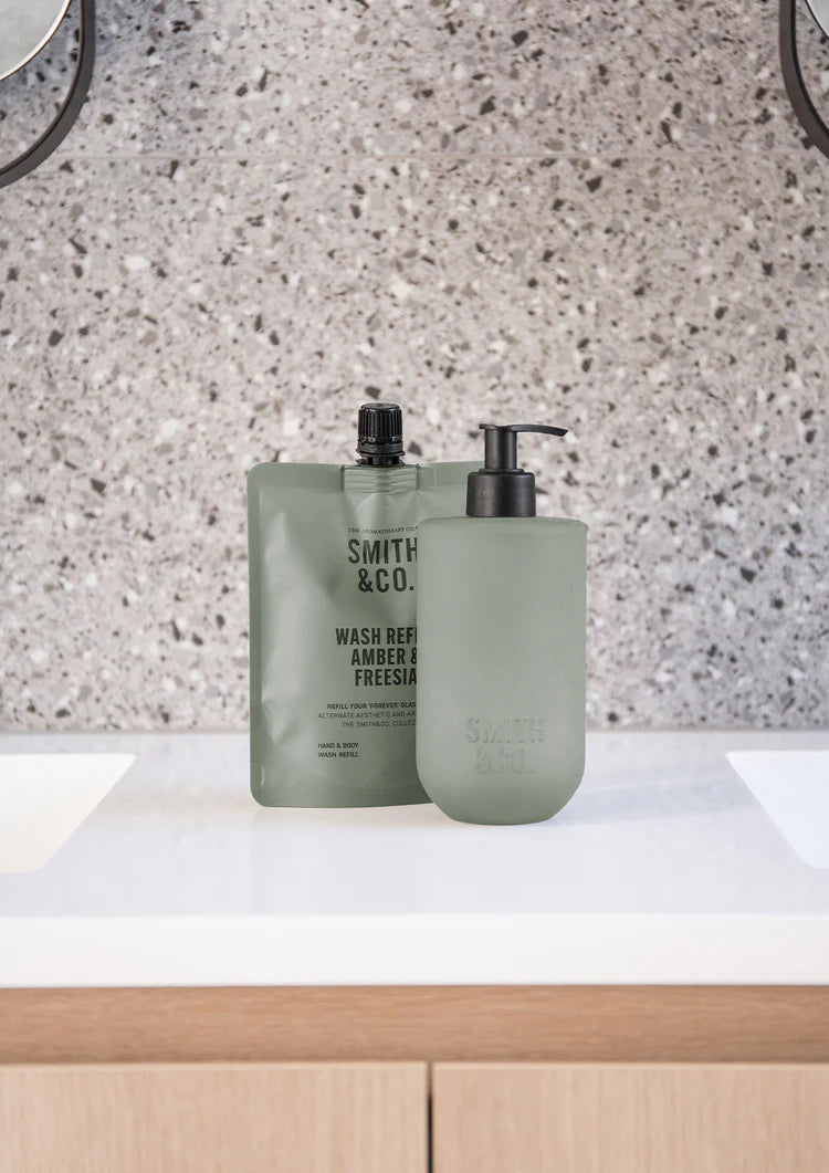 Smith & Co. - Hand & Body Wash - Amber & Freesia Refill