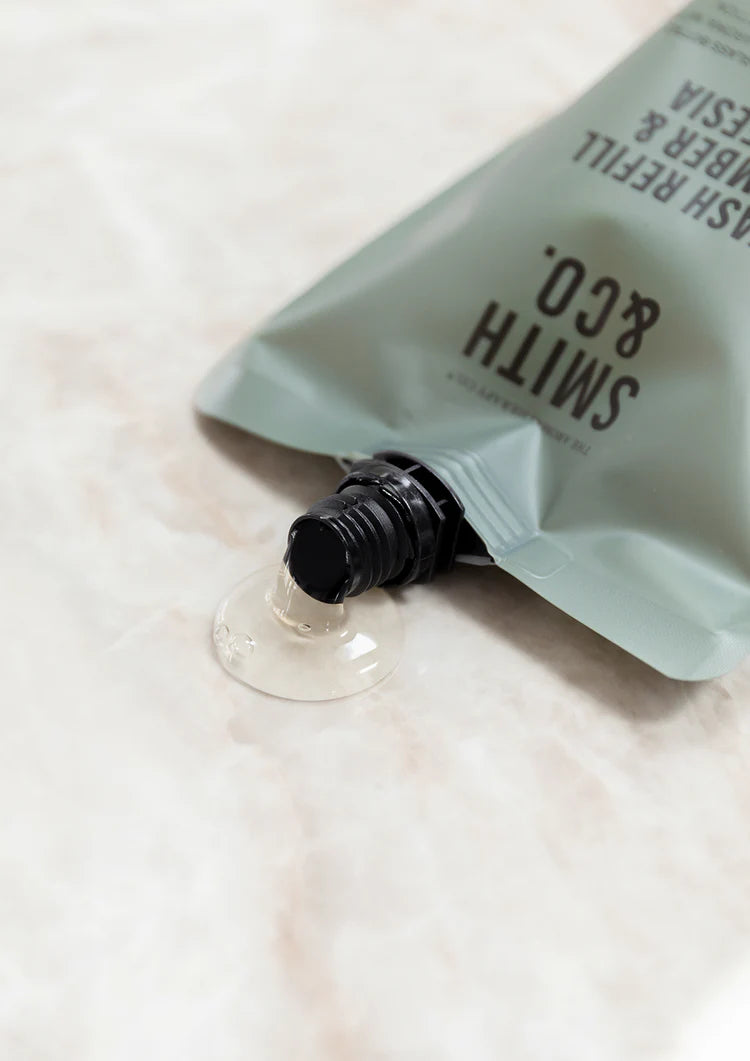 Smith & Co. - Hand & Body Wash - Amber & Freesia Refill