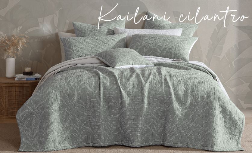 Kailani Cilantro Coverlet QB/KB
