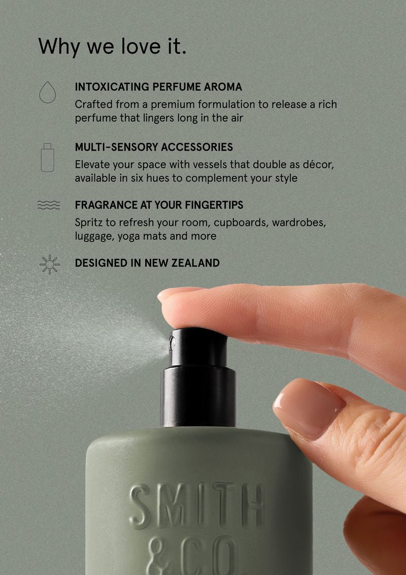 Smith & Co. Room Spray 100ml - Amber & Freesia