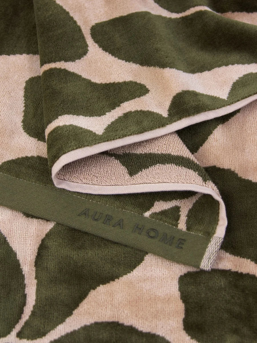 Palma Petal & Stripe Bath Towel Caper/Shell
