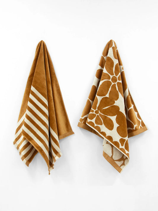 Palma Petal & Stripe Bath Towel Bronoze/Shell