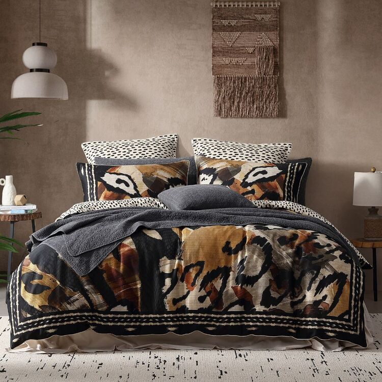 Kasi Quilt Cover Set
