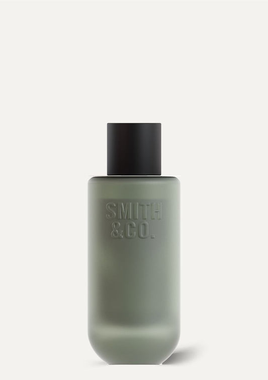 Smith & Co. Room Spray 100ml - Amber & Freesia
