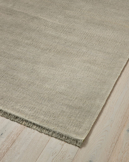 Emilio Rug | Oyster