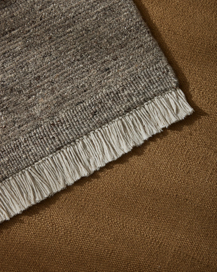 Anton Rug | Ash